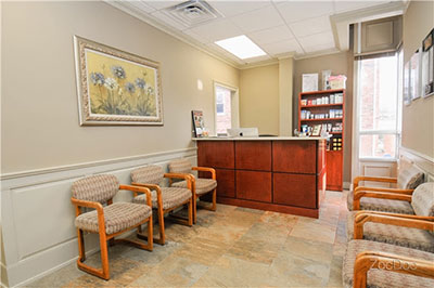 The reception desk at Advance Foot Care of Huntington, NY, a podiatry clinic.